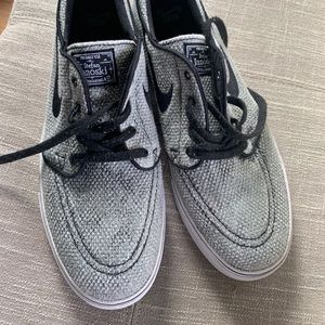 Nike Zoom Stefan Janoski Premium mens Shoes-Excellent condition, never worn